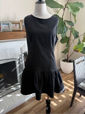 Sleeveless Black Drop-Hem Dress